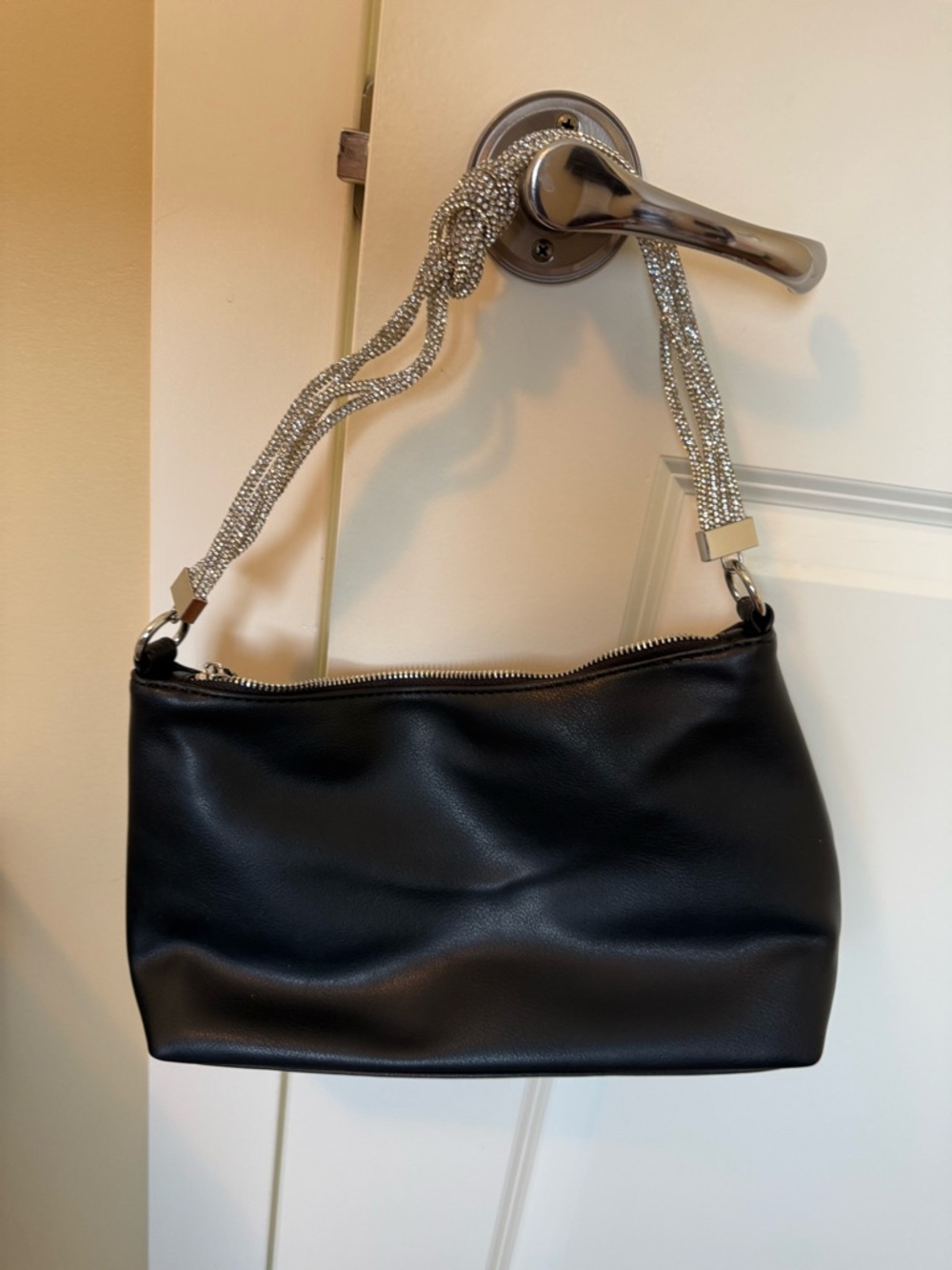 New Women’s BCBGMAXAZRIA Black Handbag Purse with Rhinestone Strap